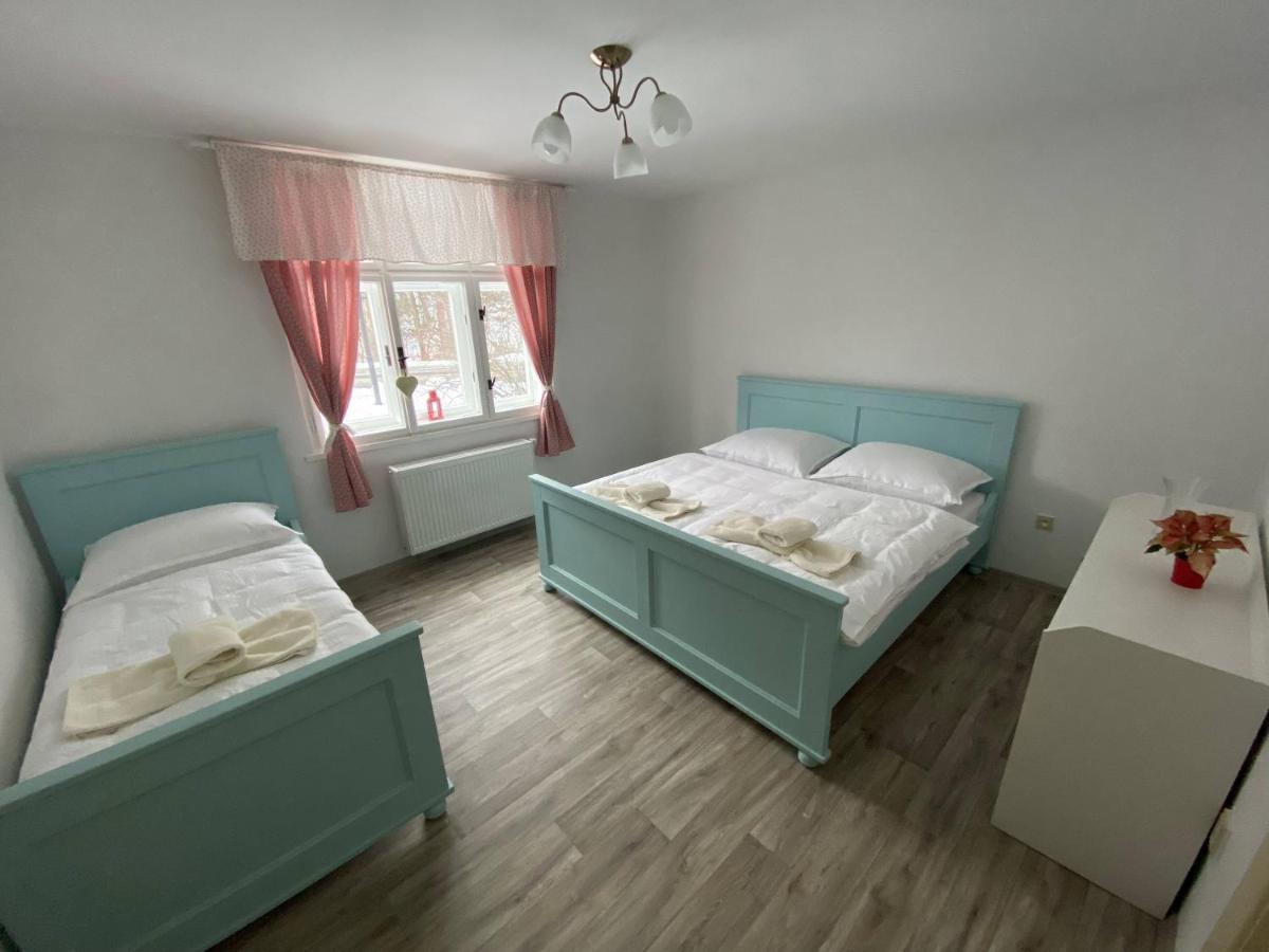 Chalupa Relax Dolni Lomna Exterior photo
